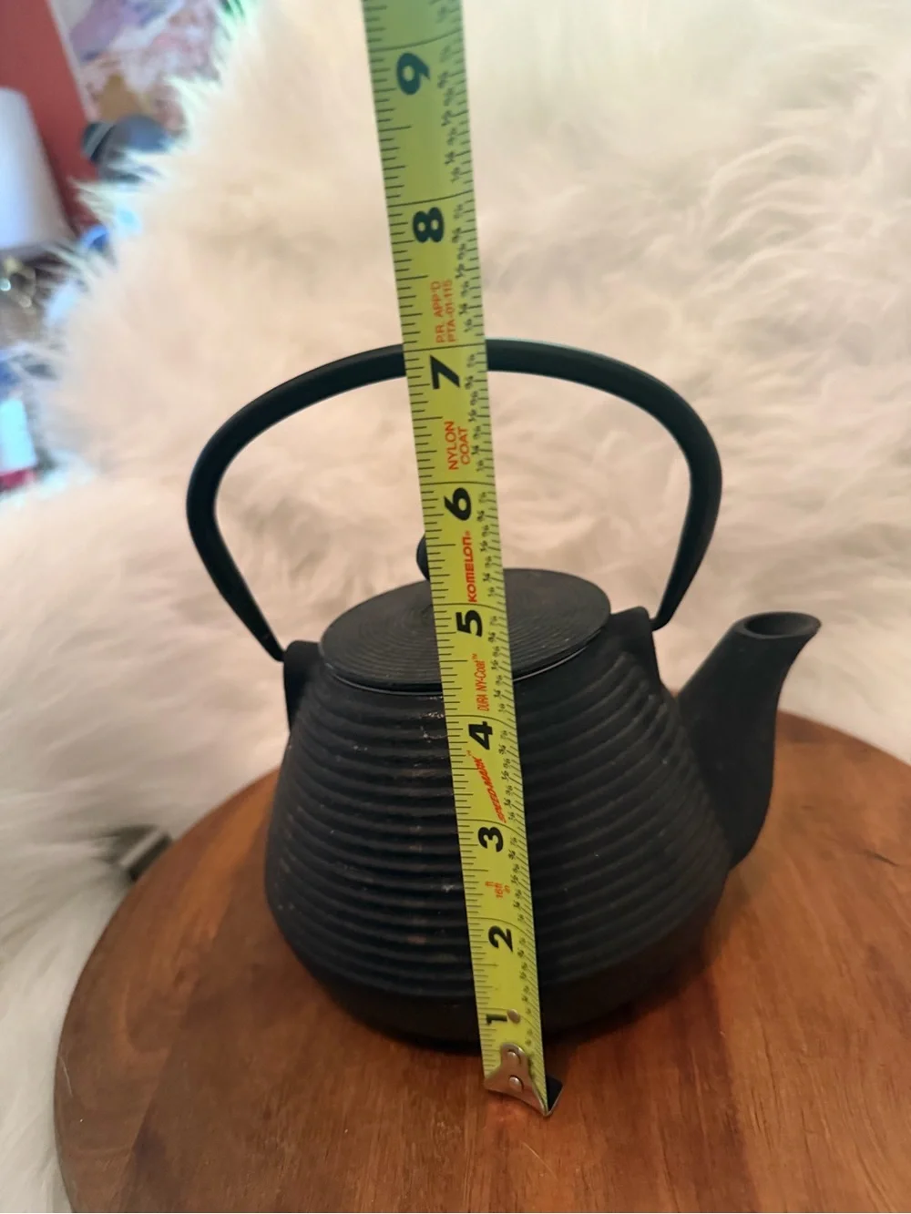 Black Cast Iron Teapot with Handle - Classic Ribbed Design
